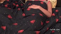 hd горячая извращенная телочка сосет и трахается перед камерой porn