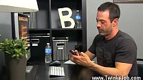 hd симпатичный гей занимается любовью с сахарным папочкой майк связывает и завязывает глаза porn