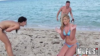 hd mofos two perfect beach babes have some fun porn