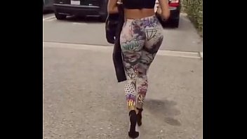 hd big ass wiggle porn