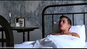 hd совершенно новый священник дрочит в монастыре porn