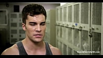 hd энн макдэниелс нападает на чирлидершу ноги 2012 porn