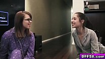 hd красотки лижут розовую сочную киску ради удовольствия porn