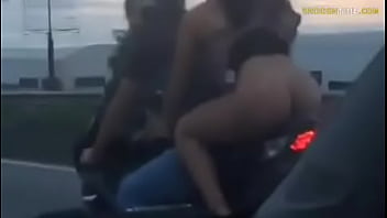 hd шмель из гетто с большими сиськами анализирует белый мужчина porn