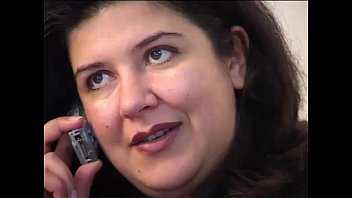 hd amateur bangs the ass of a chubby woman porn