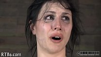 hd раздевание в крошечной металлической клетке porn
