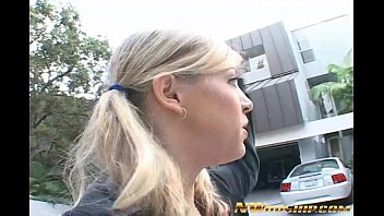 hd 2 блондинкисучки развлекаются с черным членом в анальном тройничке porn