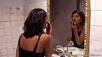 hd brunette lady on her relaxing handjob session porn