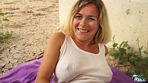 hd грудастая наивная блондинка трахается с незнакомцем под мостом porn