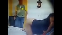hd 浮気妻がテレビ技術者を誘惑しようとする porn