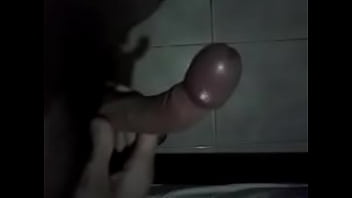 hd моя мама в гостиной дрочит по быстрому спрятанному в спальне porn