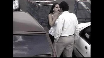 hd ショッピングドムペドロの駐車場でのセックス porn
