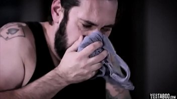hd cute chick trades rough sex for a free room and board porn
