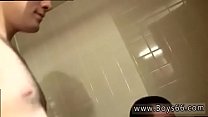 hd гей клипы пьющая ссать военная и власть писающие видео обнаженных мужчин porn