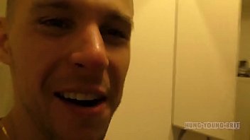 hd коня повесил товарищ трахает русскую шлюху porn