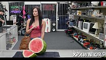 hd bimbo does her superlatively good to impress with her reality blow job porn