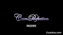 hd сексуальная персик получает камшот на ее лицо сосет всю сперму porn