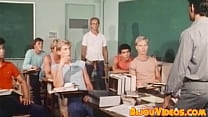hd винтажные ебаригеи трахаются без презерватива до тех пор пока горячая сперма не извергнется porn