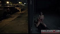 hd публичные парни в бондаже делают пасы к нимфам которые носят очки и симпатичны porn