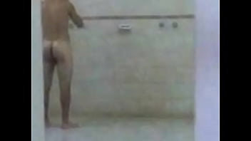 hd cholitas sportsman in the shower porn