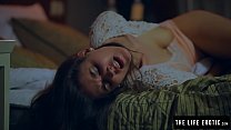 hd puffy nippled milf masturbating really hard porn