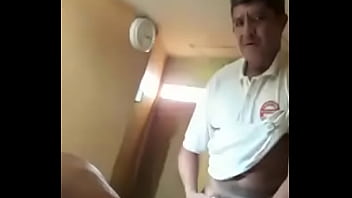 hd мадуро обращается со мной как со своей шлюхой в лиме porn