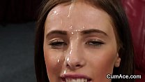 hd горячей развратной девушке снимают сперму на ее лицо глотая всю сперму porn