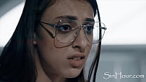 hd священник склоняет юную девственницу к хардкорному аналу gia derza porn