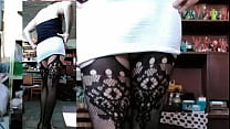 hd транссексуалы в чулках с поясом для чулок и в белом мини porn