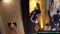 hd 18летняя брюнетка в дыре славы и огромный камшот porn