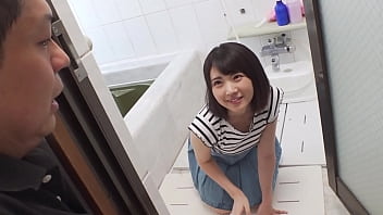 hd httpsbitly3fggwyy　友達のj妹が笑みを浮かべパンチラで誘惑ムレムレパンティで激しい顔騎尻コキ責めで弄ばれて　友達には内緒で妹の敏感生マコをがっつりハメまくるパート3 porn