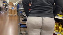 hd giant booty mom goes walmart shopping with a deep fucking wedgie porn