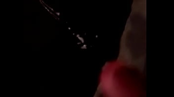 hd пожилая рабыня с большими сиськами получает большие металлические зажимы с тяжелыми грузами на ее соски и киску porn