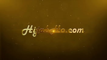 hd фигуристая тинка в хиджабе быстро учится porn