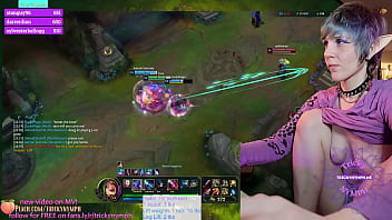 hd tricky nymph plays league of legends on chaturbate 25 on jinx porn