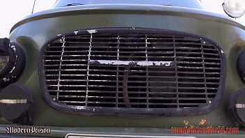 hd hard outdoor tour for a naked girl trailer porn
