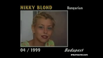 hd сексуальная молодая блондинка никки получает много хардкорного экшена на ее кастинге porn