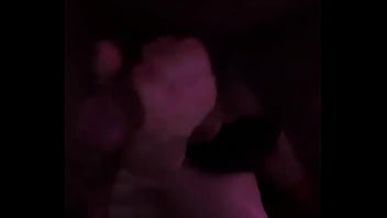 hd я позвонил своей транссоседке чтобы выпить у меня дома и она подарила мне приятный греческий поцелуй с дрочкой porn