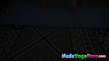 hd smoking natural big tits teen crystal chase nude yoga solo porn