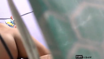 hd мой товарищ подозревает что мой товарищ неверная жена она просит меня шпионить за ней и вот что случилось porn