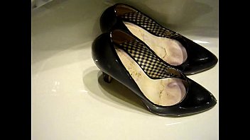 hd office pumps piss porn