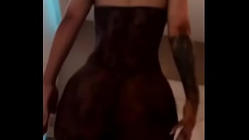 hd iggy azalea clapping her ass and getting fucked porn