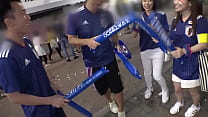 hd httpsbitly3mcztrx 泡妞看世界杯 一时冲动他约了两位看比赛的美女模特粉丝到他的酒店来一场性狂欢并以硬核射精达到高潮 porn