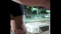 hd бородатый молодой человек бьет одного на площади в красном с хигором линцем porn