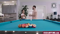 hd сводный брат и сводная сестра играют в бильярд кто бы ни выиграл ему не нужно убираться целый месяц fuckanytime porn