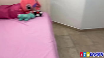 hd caught the niece dressing up he warms me that i take it from naked surprise i take my cock and suck it like a porn