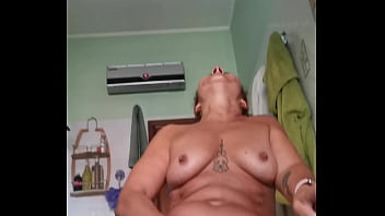 hd vk i masturbate my clit and then give a hot blowjob that fills my mouth with cum porn
