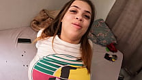 hd эта задница сегодня очень тугая и она вышла наружу с киской капающей спермой porn