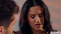 hd i have this super hot cougar i can fuck porn