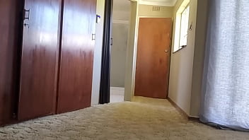 hd gave the pizza delivery guy a tip he will always remember porn